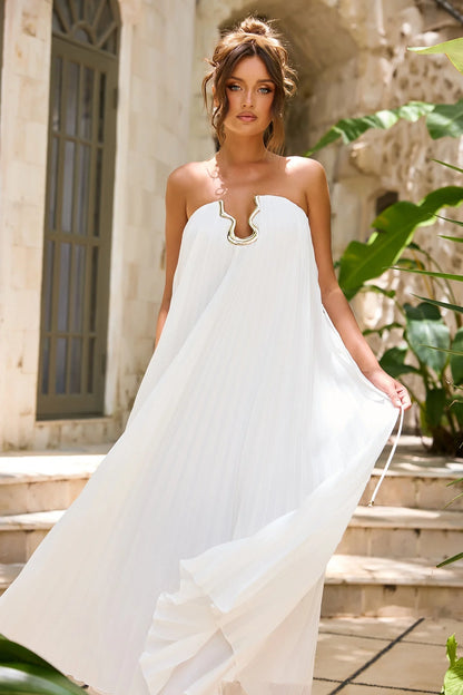 Moonlit Sculpture Chiffon Maxi Dress - White