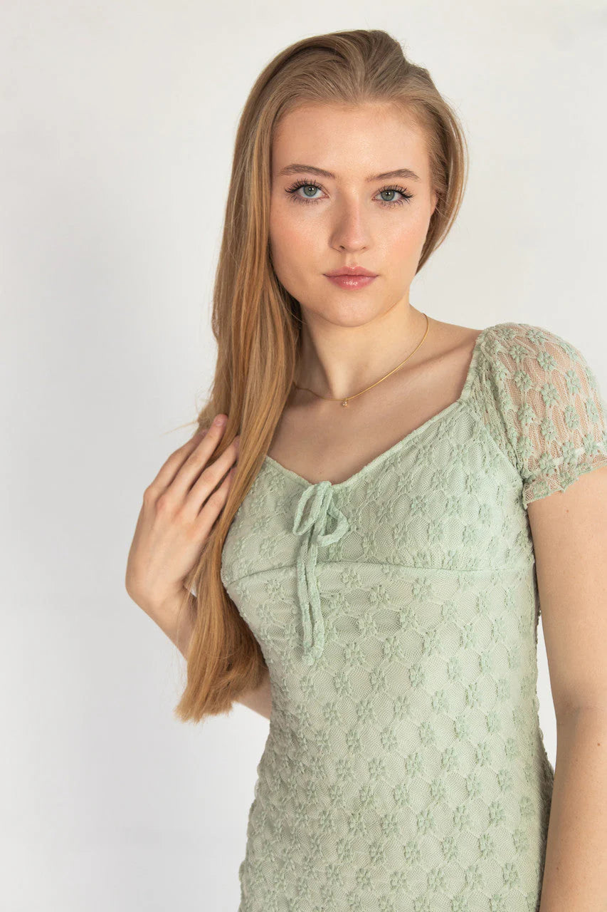 Floral Lace Sweetheart Midi Dress