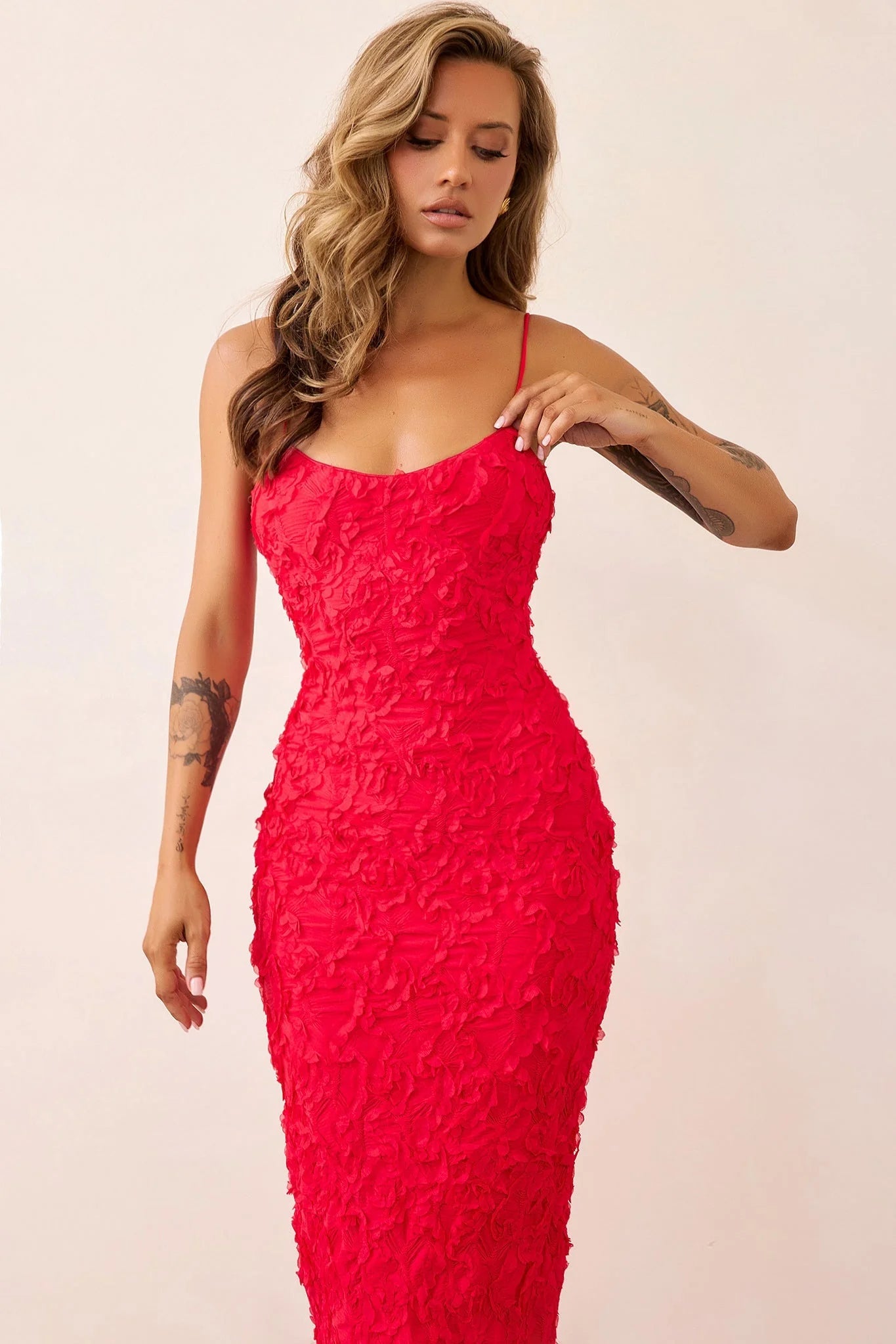 Petal Trace Midi Dress - Red
