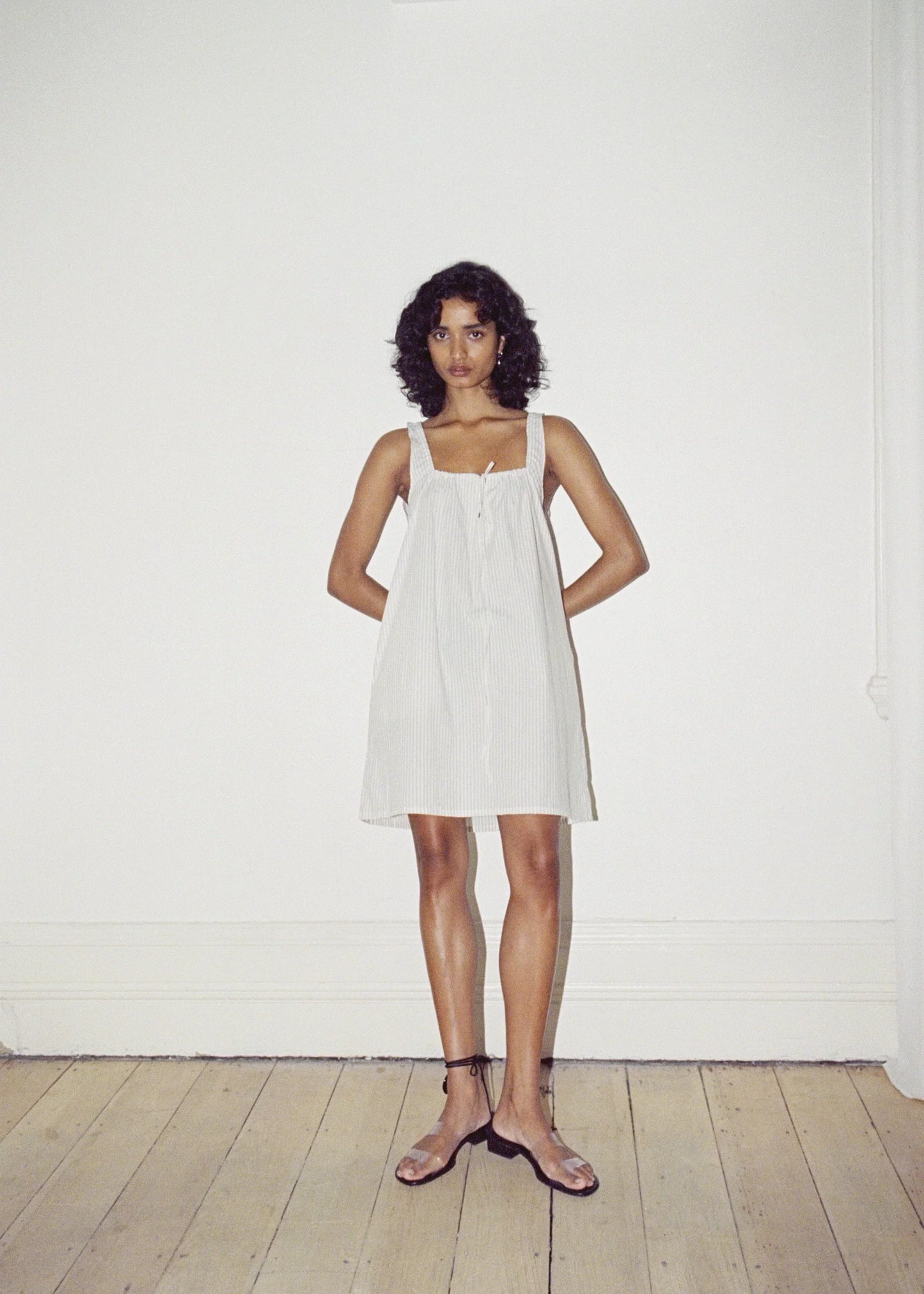 the bow dress - story stripe