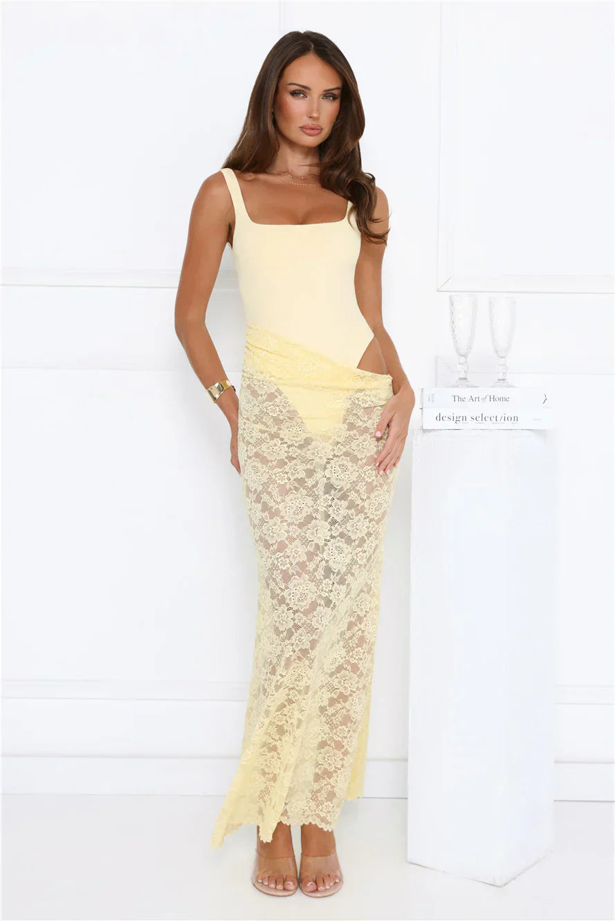 Effortlessly Lace Maxi Dress Yellow